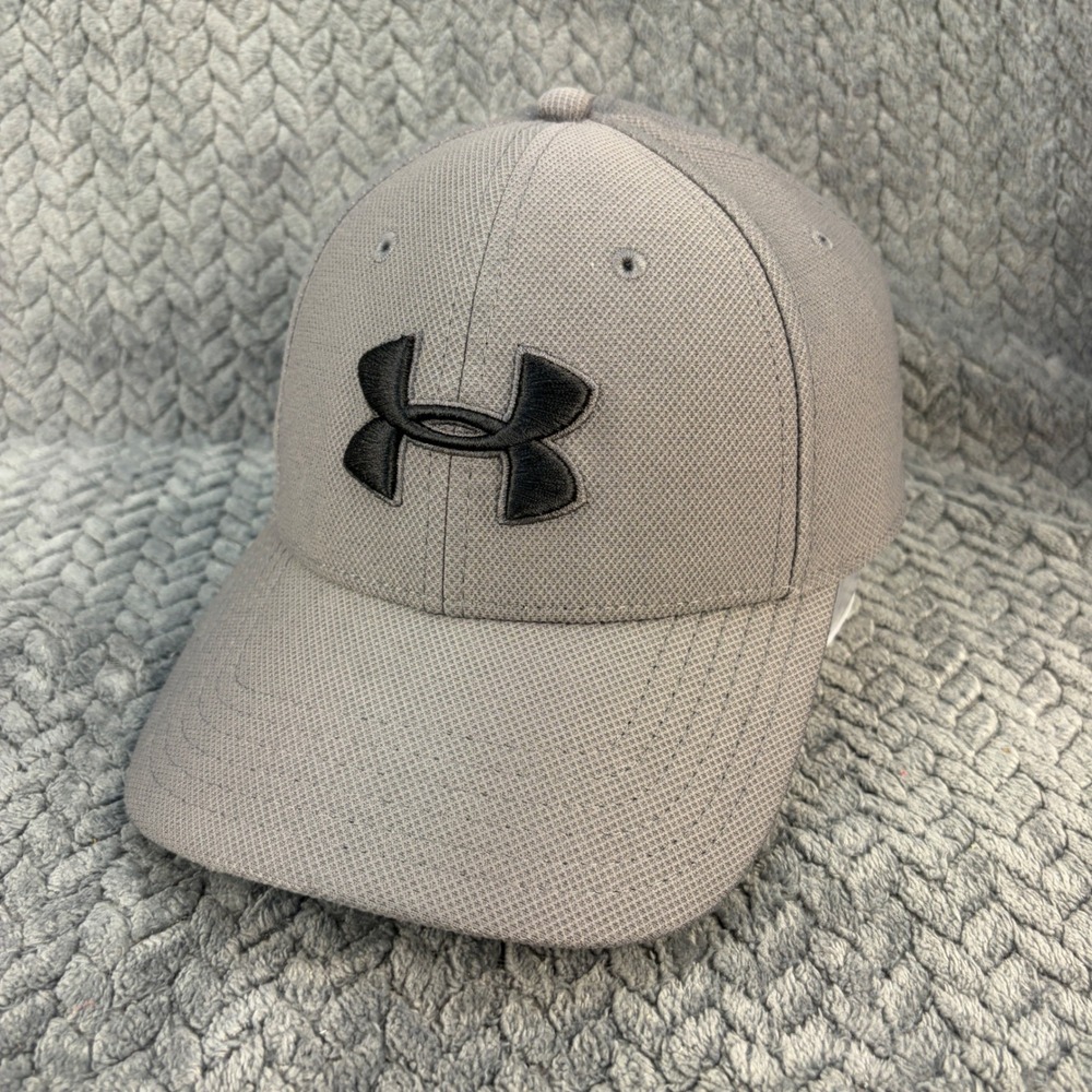Under Armour Blitzing 3.0 Mens Grey Stretch Fit Athletic Baseball Hat Cap M/L